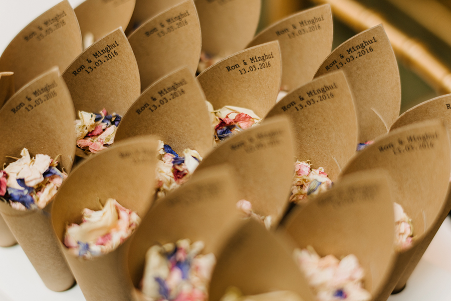 The Confetti Cone Company Biodegradable natural Wedding Confetti